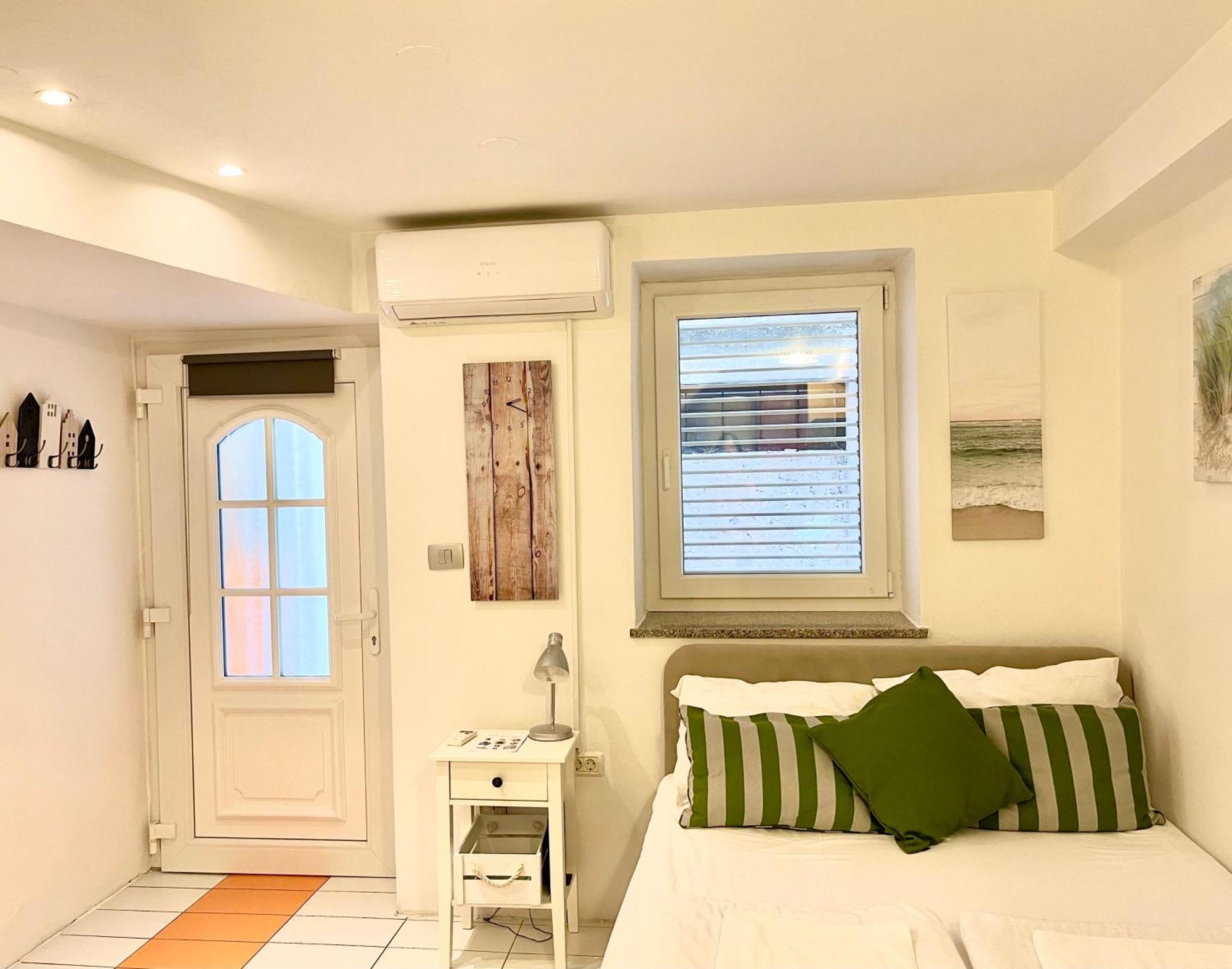 Apartamento Devi-Piran Exterior foto