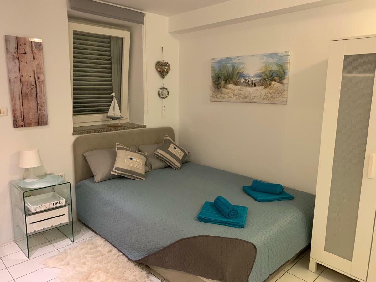 Apartamento Devi-Piran Exterior foto